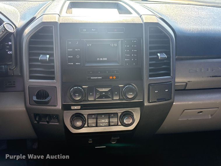 image for item EG2143 2017 Ford F350 Super Duty XL Ext. Cab utility bed pickup truck