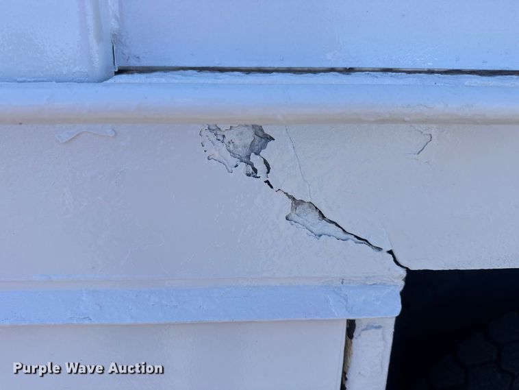 image for item EG2144 2010 International 7500 crane truck