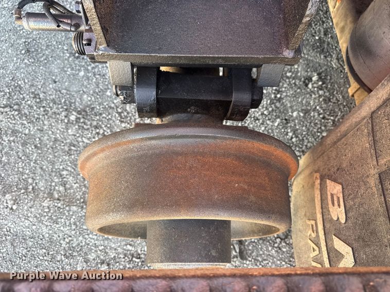 image for item EG2144 2010 International 7500 crane truck