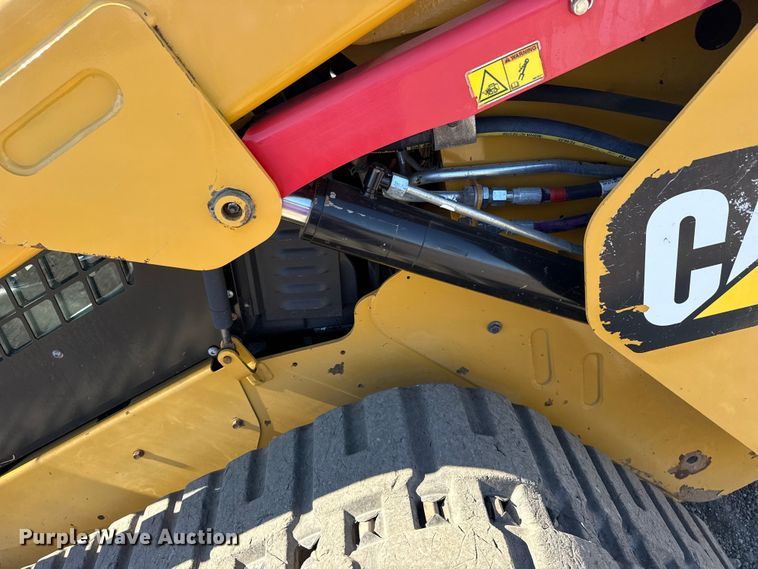 image for item EG2145 2016 Caterpillar 299D2 tracked skid steer loader