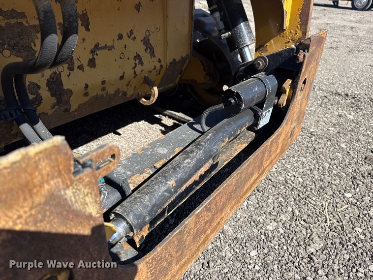 image for item EG2145 2016 Caterpillar 299D2 tracked skid steer loader