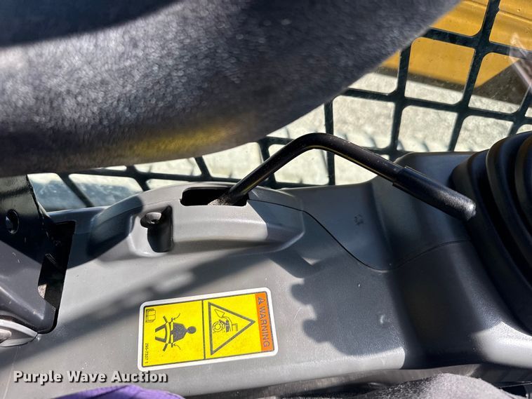 image for item EG2145 2016 Caterpillar 299D2 tracked skid steer loader