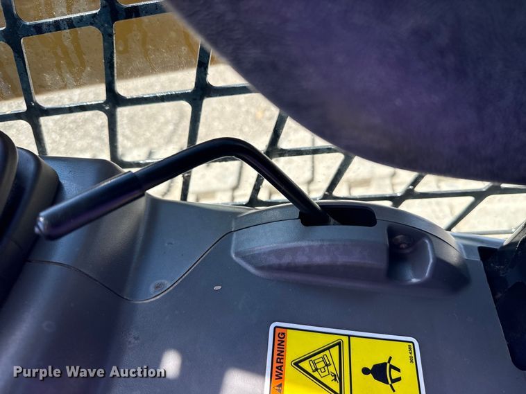 image for item EG2145 2016 Caterpillar 299D2 tracked skid steer loader