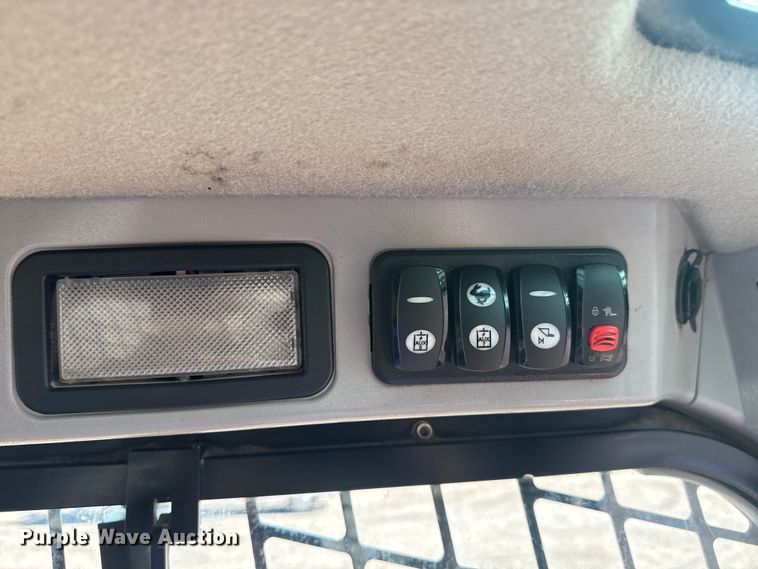 image for item EG2145 2016 Caterpillar 299D2 tracked skid steer loader