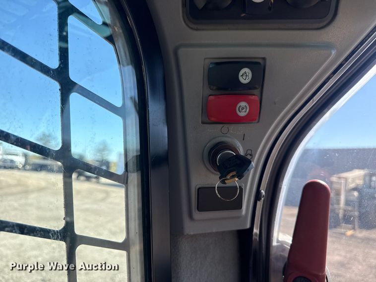 image for item EG2145 2016 Caterpillar 299D2 tracked skid steer loader