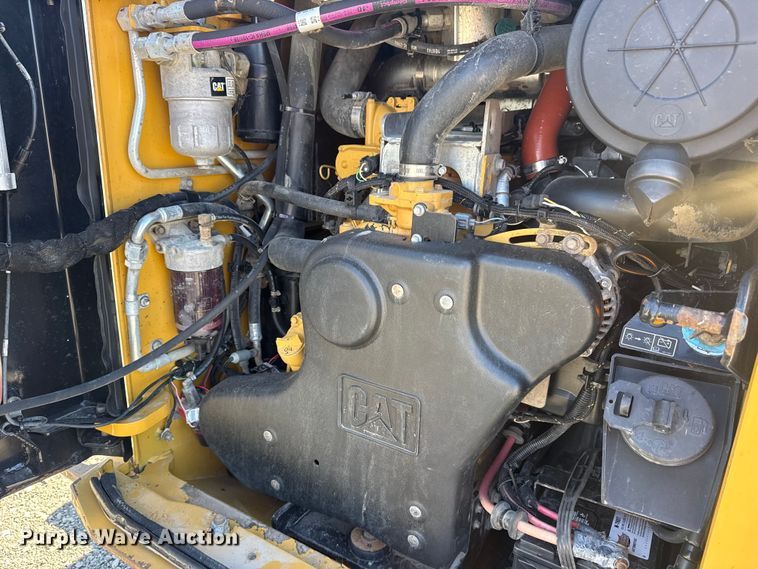 image for item EG2145 2016 Caterpillar 299D2 tracked skid steer loader