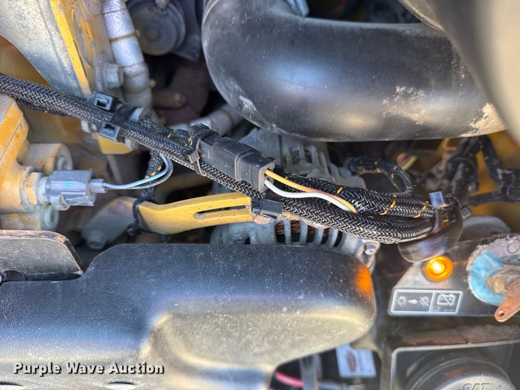 image for item EG2145 2016 Caterpillar 299D2 tracked skid steer loader