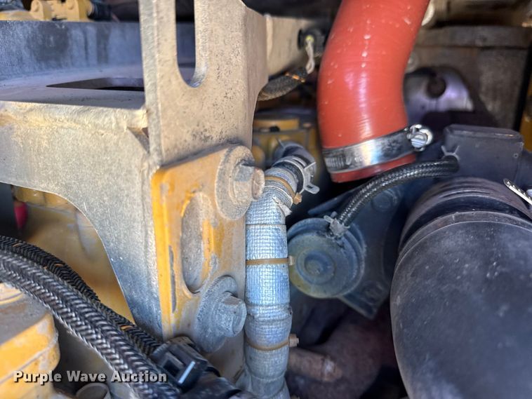 image for item EG2145 2016 Caterpillar 299D2 tracked skid steer loader