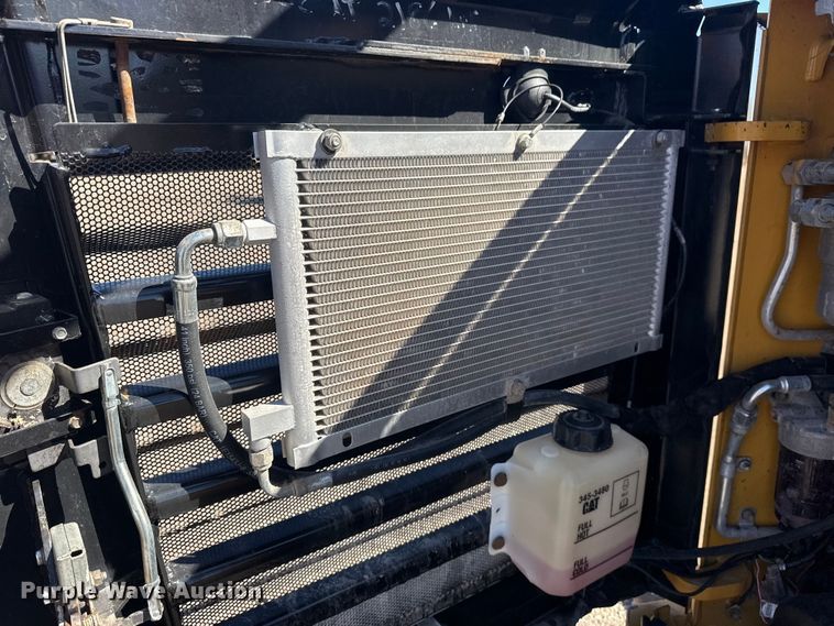 image for item EG2145 2016 Caterpillar 299D2 tracked skid steer loader