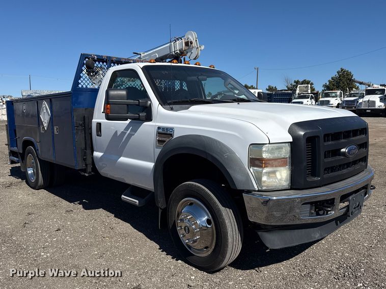 image for item EG2146 2010 Ford F550 Super Duty XL utility / service truck