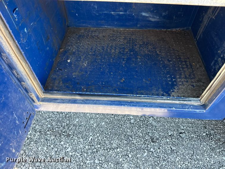 image for item EG2146 2010 Ford F550 Super Duty XL utility / service truck