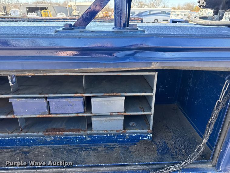 image for item EG2146 2010 Ford F550 Super Duty XL utility / service truck