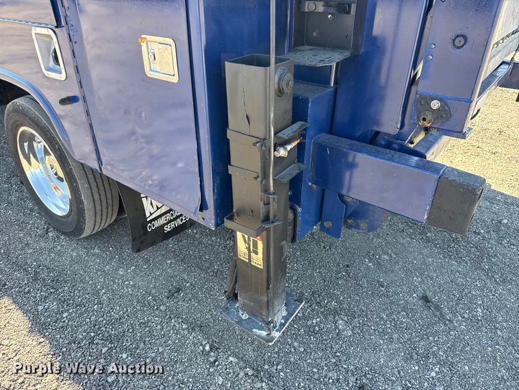 image for item EG2146 2010 Ford F550 Super Duty XL utility / service truck