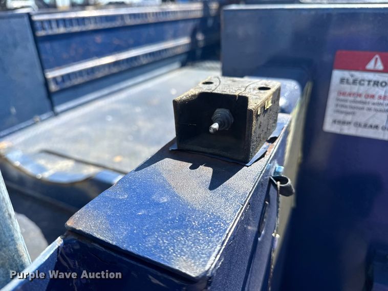 image for item EG2146 2010 Ford F550 Super Duty XL utility / service truck