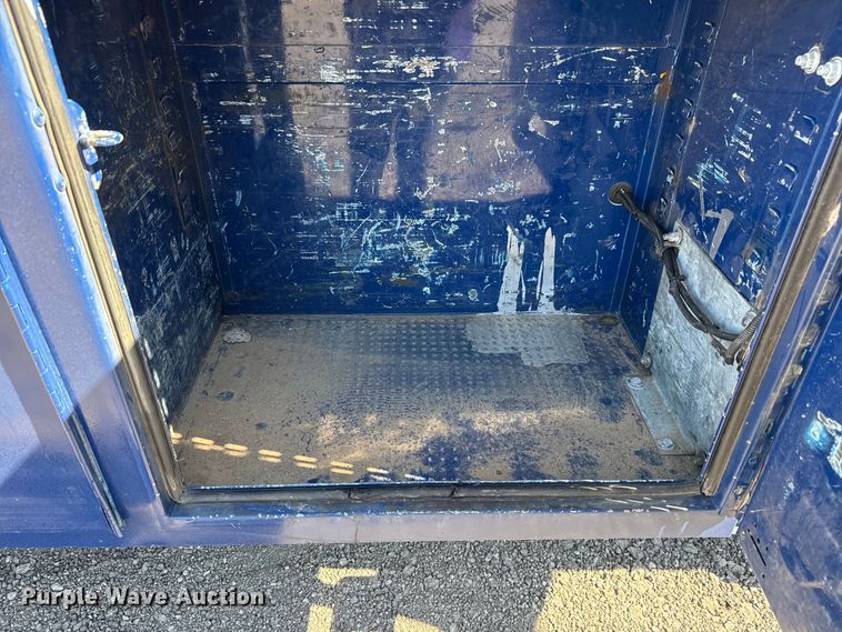 image for item EG2146 2010 Ford F550 Super Duty XL utility / service truck