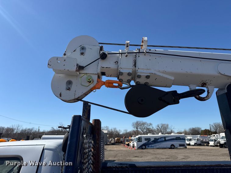 image for item EG2146 2010 Ford F550 Super Duty XL utility / service truck