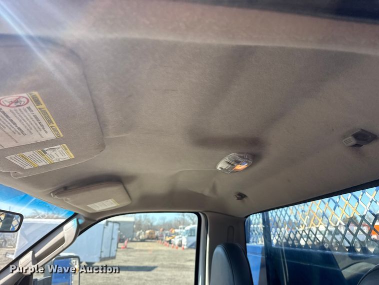 image for item EG2146 2010 Ford F550 Super Duty XL utility / service truck