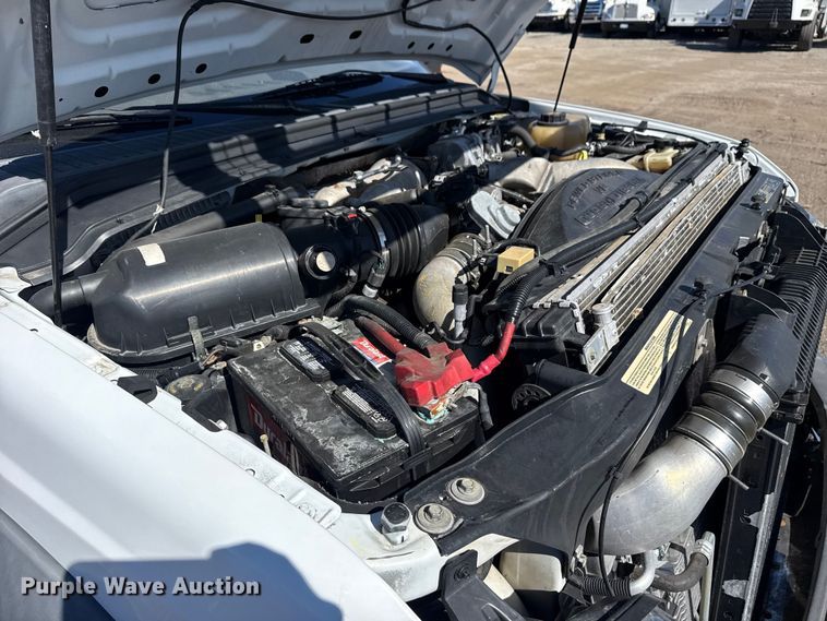 image for item EG2146 2010 Ford F550 Super Duty XL utility / service truck