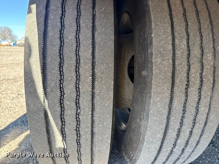 image for item EG2146 2010 Ford F550 Super Duty XL utility / service truck