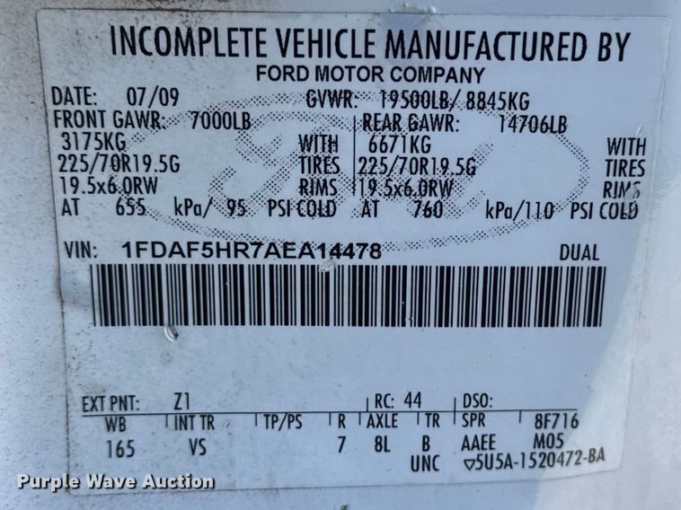 image for item EG2146 2010 Ford F550 Super Duty XL utility / service truck