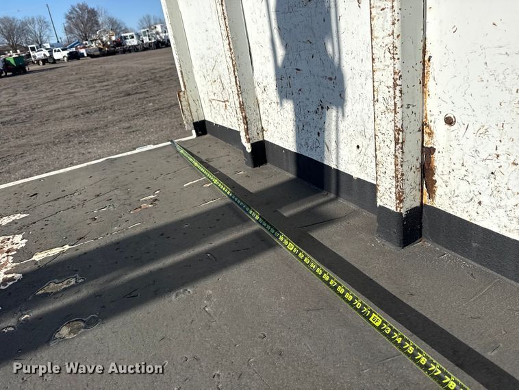 image for item EG2149 2010 International 7600 crane truck