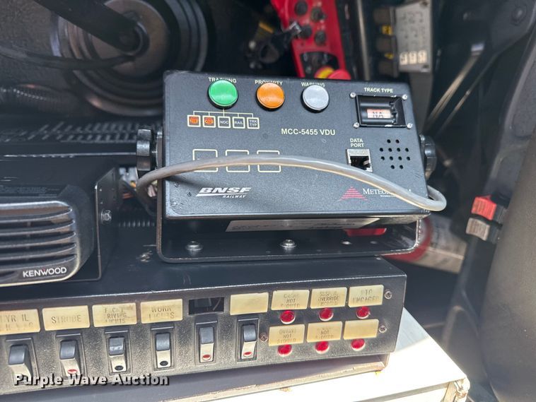 image for item EG2149 2010 International 7600 crane truck