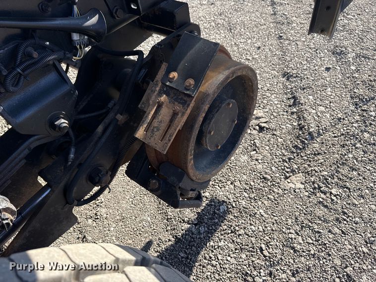 image for item EG2149 2010 International 7600 crane truck