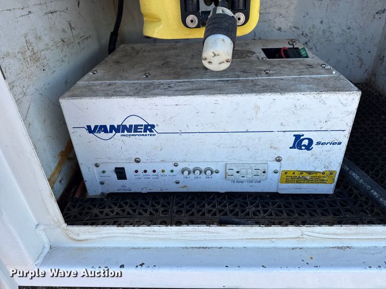 image for item EG2150 2014 Freightliner 114SD crane truck