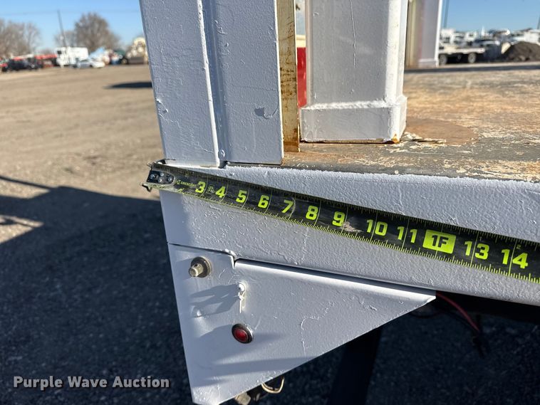 image for item EG2150 2014 Freightliner 114SD crane truck