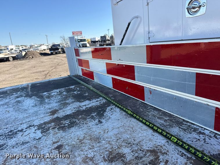 image for item EG2150 2014 Freightliner 114SD crane truck