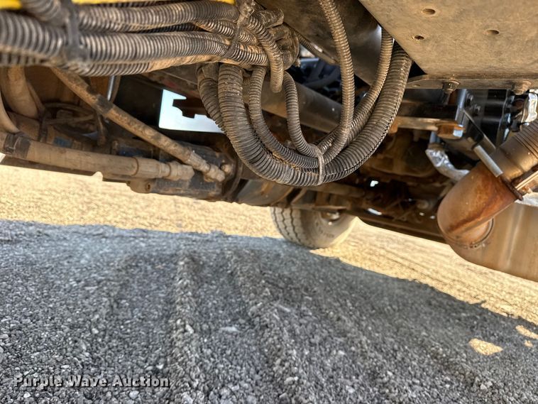 image for item EG2150 2014 Freightliner 114SD crane truck