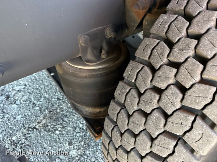 image for item EG2150 2014 Freightliner 114SD crane truck