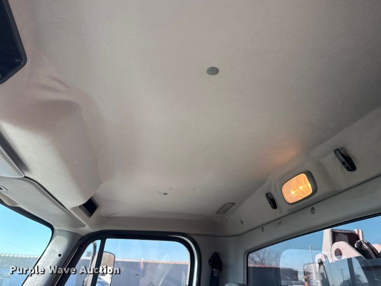 image for item EG2150 2014 Freightliner 114SD crane truck