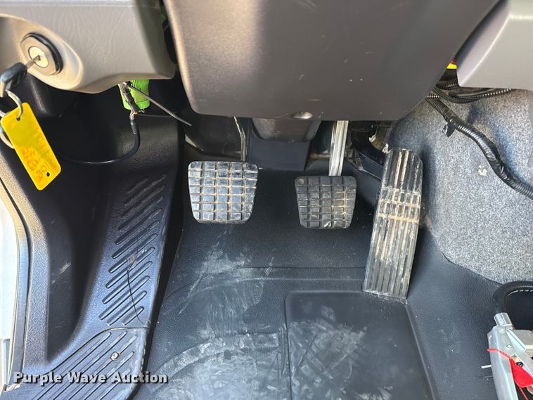 image for item EG2150 2014 Freightliner 114SD crane truck