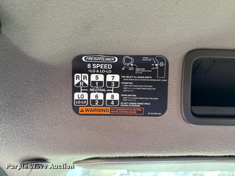 image for item EG2150 2014 Freightliner 114SD crane truck