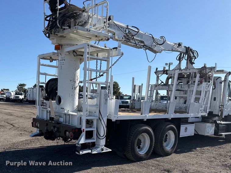 image for item EG2152 2016 Freightliner 114SD crane truck