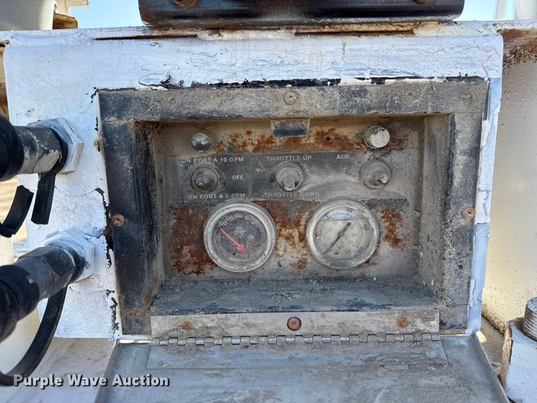 image for item EG2152 2016 Freightliner 114SD crane truck