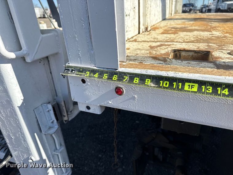 image for item EG2152 2016 Freightliner 114SD crane truck