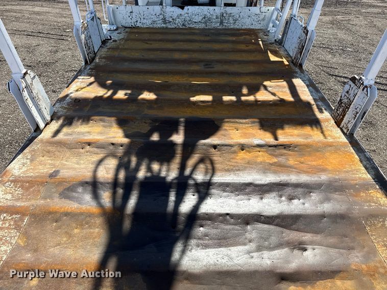 image for item EG2152 2016 Freightliner 114SD crane truck