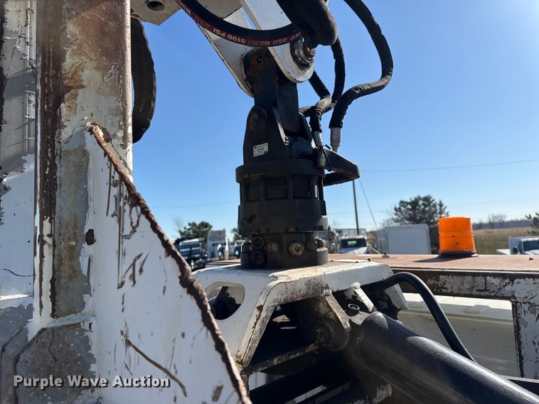 image for item EG2152 2016 Freightliner 114SD crane truck