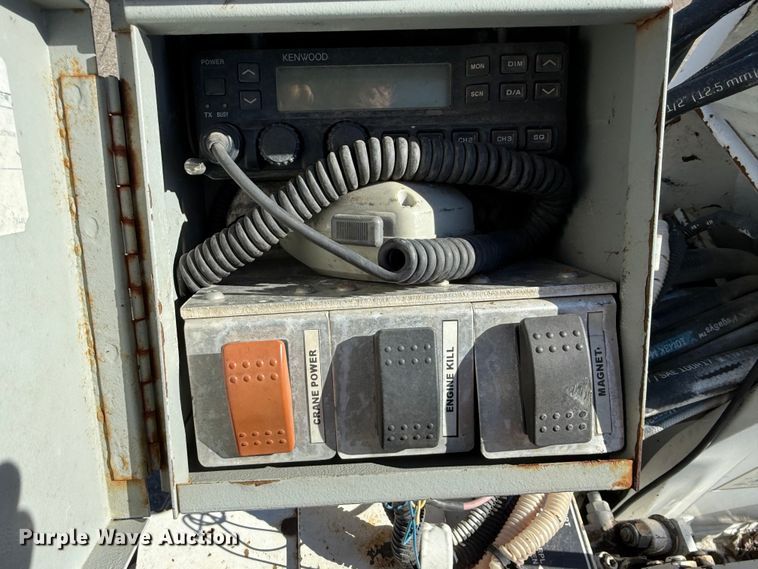 image for item EG2152 2016 Freightliner 114SD crane truck