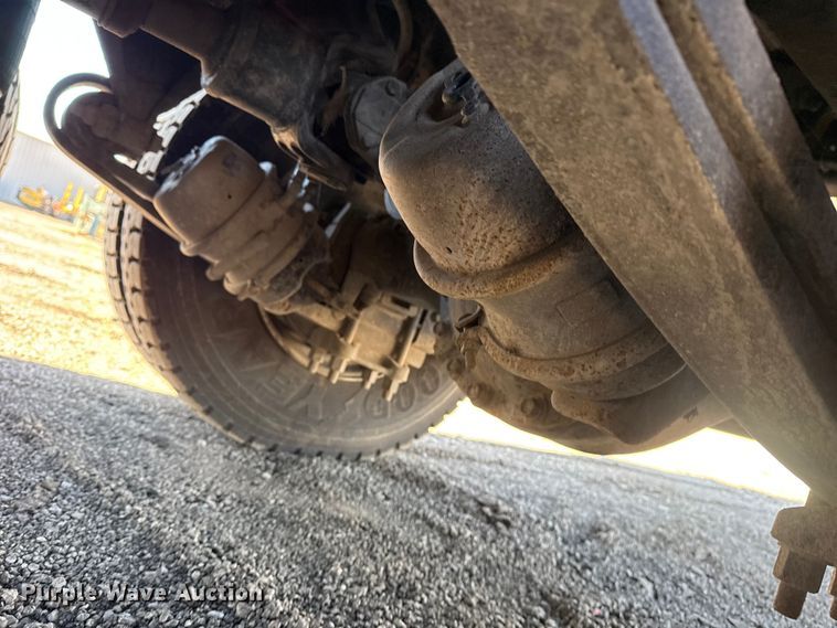 image for item EG2152 2016 Freightliner 114SD crane truck