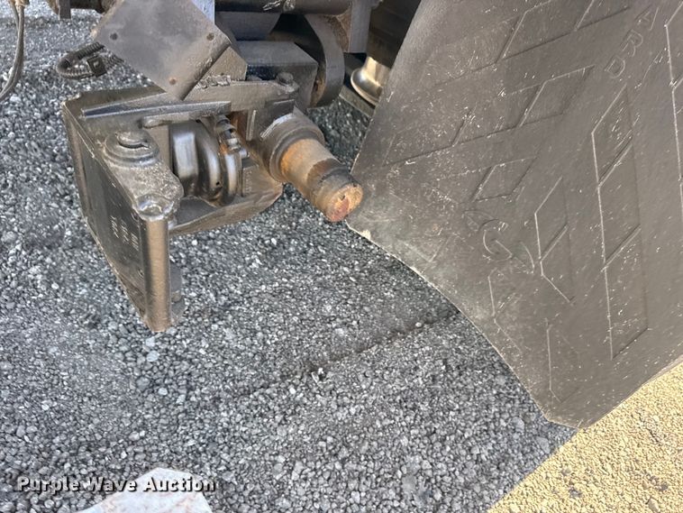 image for item EG2152 2016 Freightliner 114SD crane truck