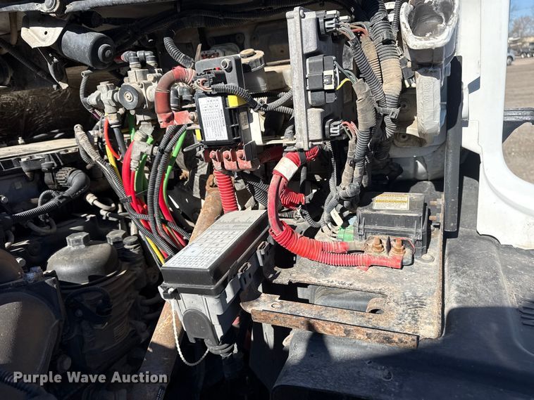 image for item EG2152 2016 Freightliner 114SD crane truck