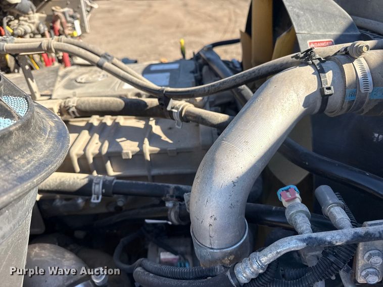 image for item EG2152 2016 Freightliner 114SD crane truck