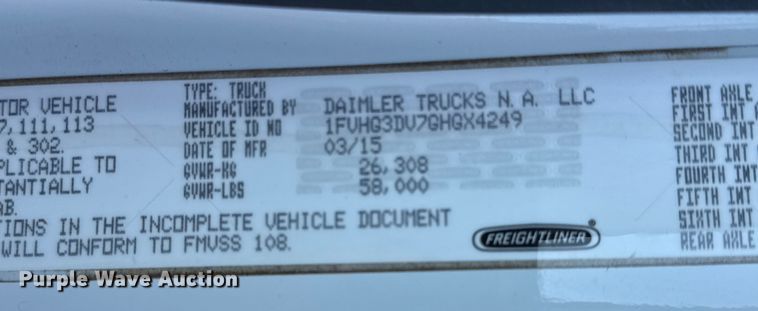 image for item EG2152 2016 Freightliner 114SD crane truck