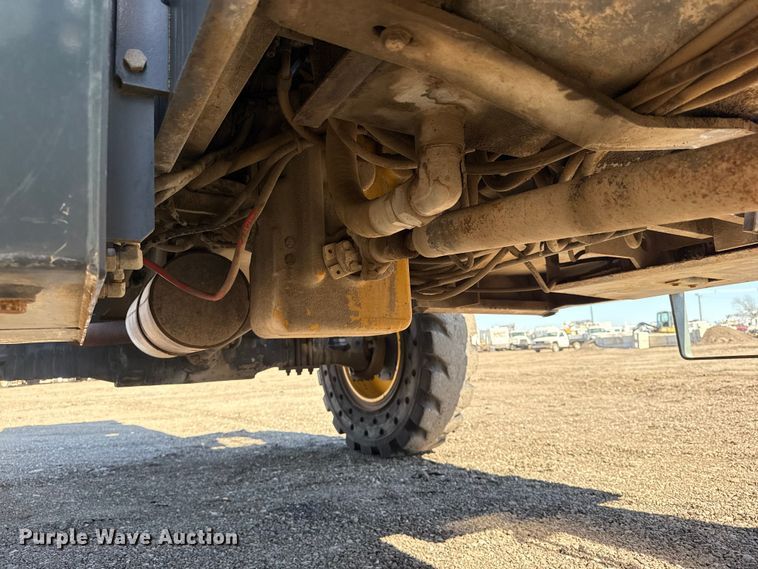 image for item EG2153 2008 Gehl RS8-42 telehandler