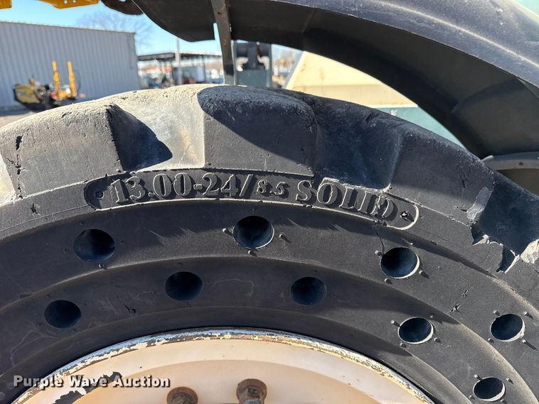 image for item EG2153 2008 Gehl RS8-42 telehandler