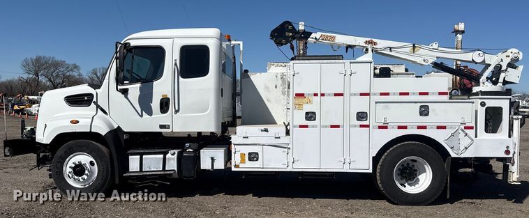 image for item EG2154 2014 Freightliner 108SD utility / service truck