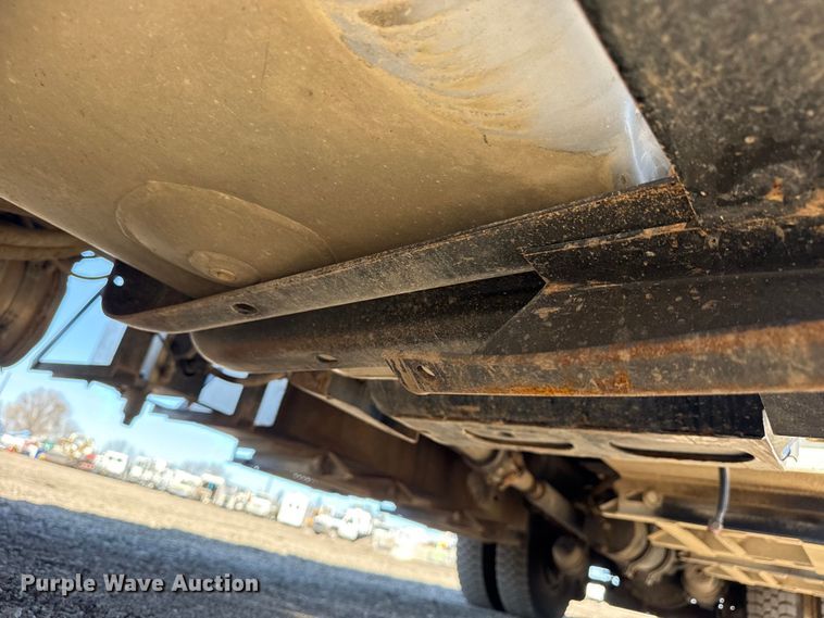 image for item EG2154 2014 Freightliner 108SD utility / service truck